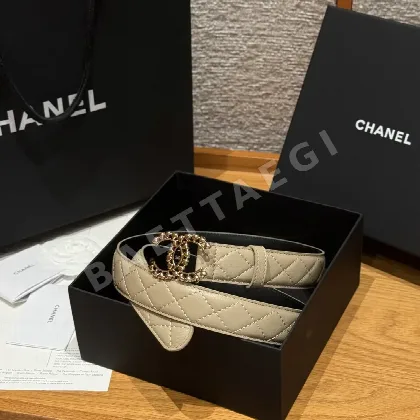 샤넬 다이아몬드 패턴 램스킨 메탈 로고 벨트 58634