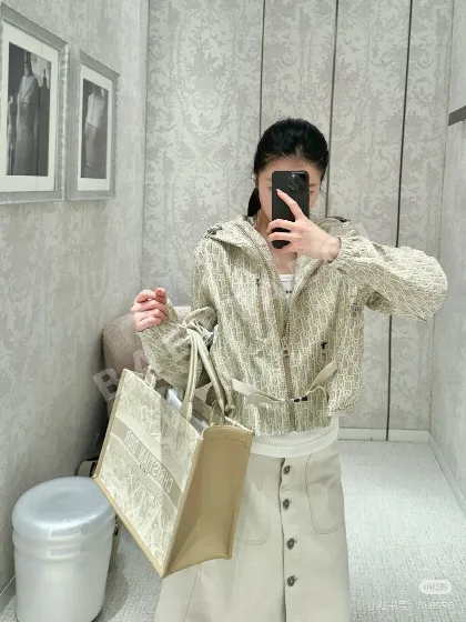 디올 골드 오블리크 자카드 여성 자켓