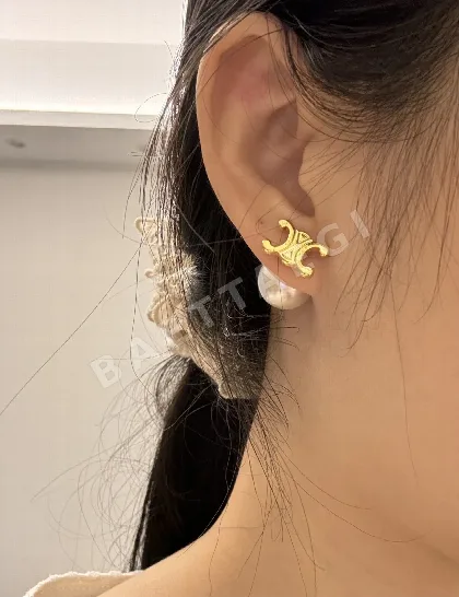 셀린느 개선문 진주 귀걸이 69503