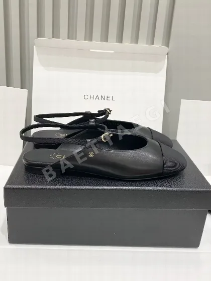 샤넬 메리제인 플랫샌들 95703