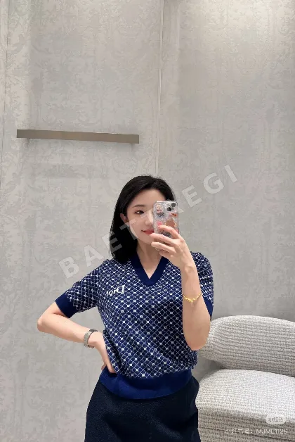 디올 CD로고 다이아몬드 패턴 니트 반팔 티셔츠