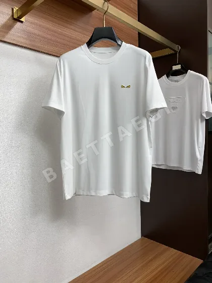 펜디 남성 브랜드 로고 반팔 티셔츠 148712