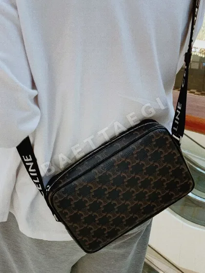 셀린느 미디엄 메신저백 86405