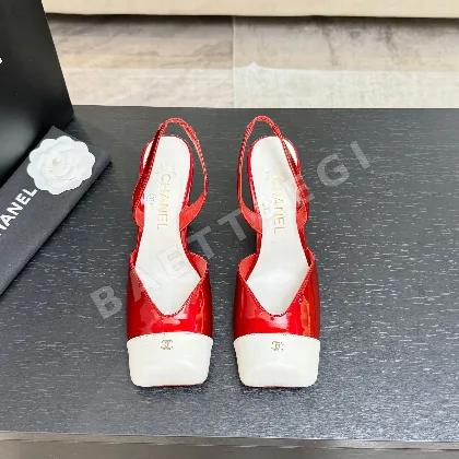 샤넬 더블 C 스퀘어 토 백리스 샌들 98616