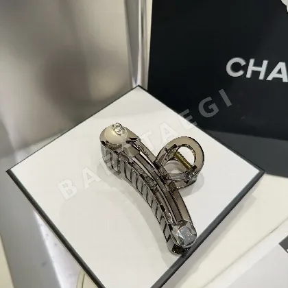 샤넬 미니 헤어 클립 183147