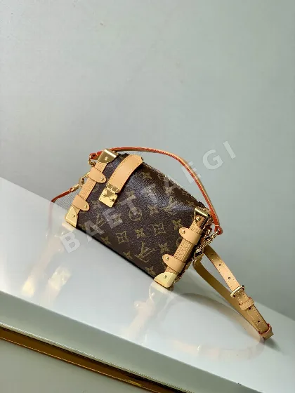 루이비통 사이드 트렁크 미니 모노그램 핸드백 M46815