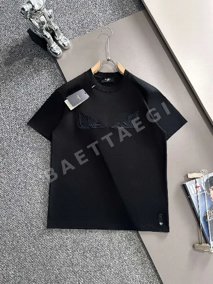 펜디 몬스터 로고 자수 남여공용 반팔 티셔츠 49759