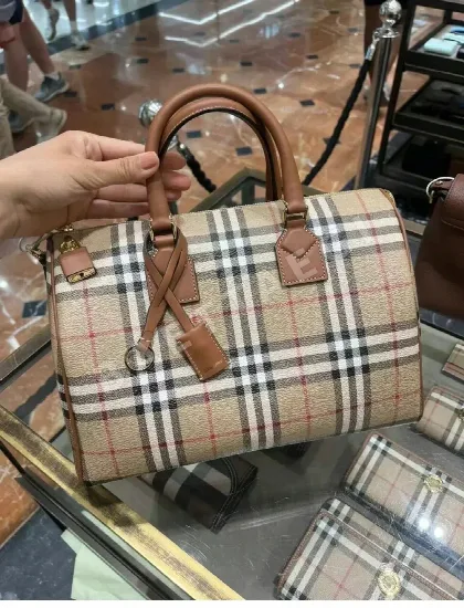 버버리 가방 40309