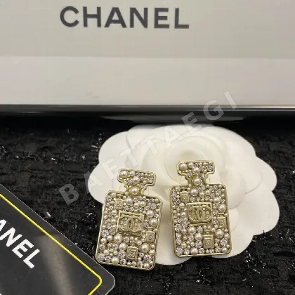 샤넬 미니 귀걸이 69075