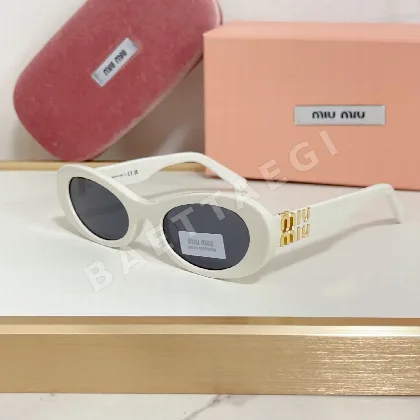 미우미우 SMU06 ZS 선글라스 73195