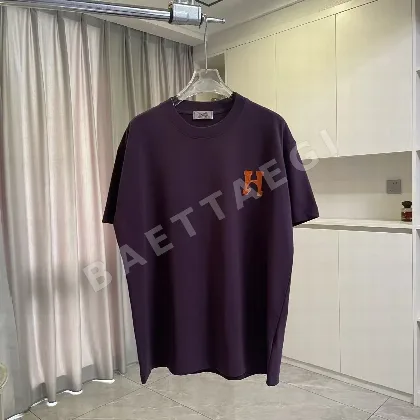 에르메스 로고 자수 반팔 티셔츠 136946