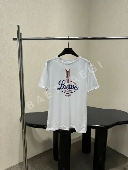 로에베 플리츠 코튼 혼방 반팔 티셔츠 96757
