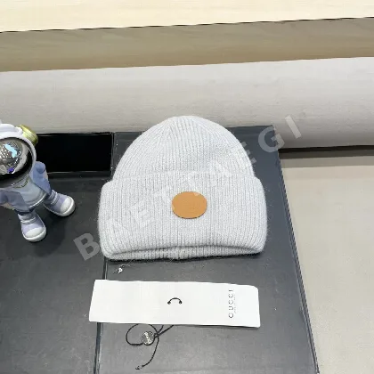 구찌 라지 헤드랩 니트 모자 185934