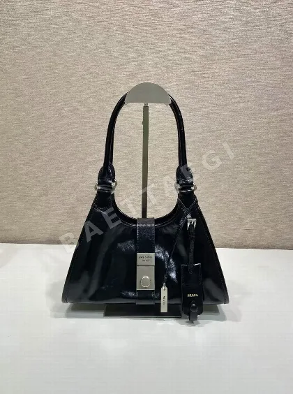 프라다 가방 1BG580