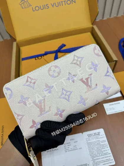 루이비통 M25594 올 스틸 지갑 21583