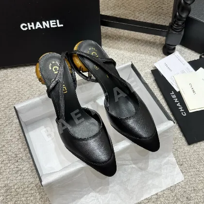 샤넬 더블 C 로고 진주 힐 하이힐 샌들 79971