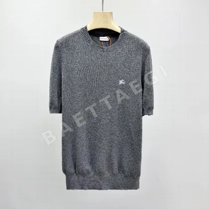 버버리 로고 자수 카시미야 남성 반팔 스웨터 114045