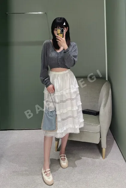 프라다 미디 스커트 114911