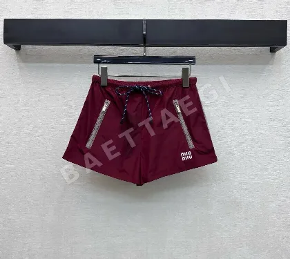미우미우 나일론 반바지 97253