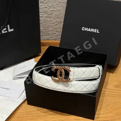 샤넬 다이아몬드 패턴 램스킨 더블 C 메탈 로고 벨트 173902