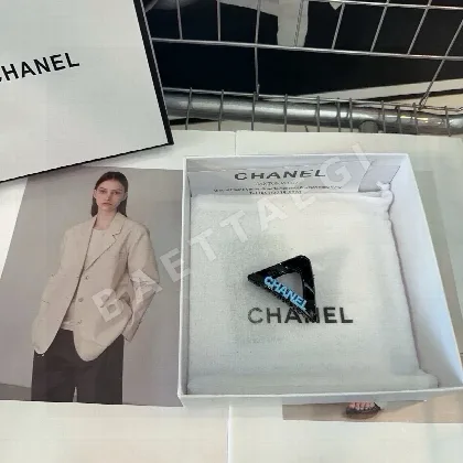 샤넬 미니 헤어 클립 183304