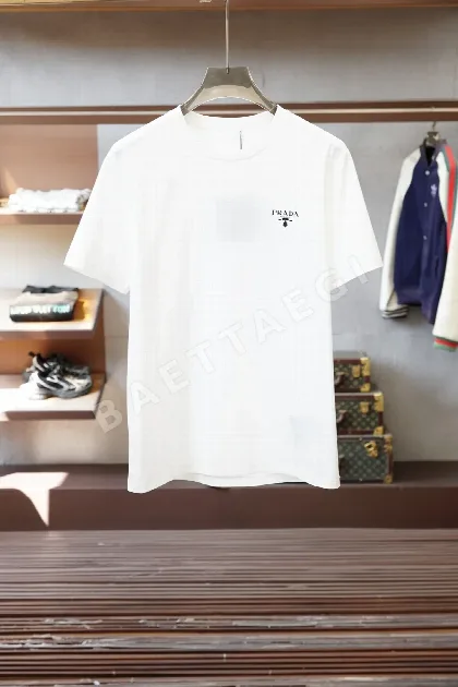 프라다 레오파드 로고 남성 반팔 티셔츠 50805
