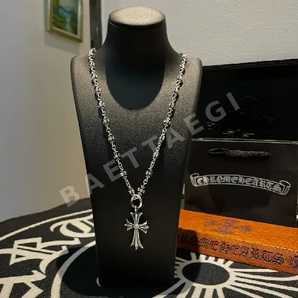크롬하츠 크로스 플라워 볼 목걸이 62286
