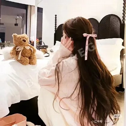 샤넬 헤어 클립 183538
