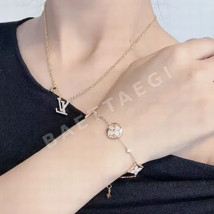 루이비통 팔찌 64108 Louis Vuitton Bracelet