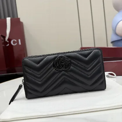 구찌 GG 마몬트 퀼팅 소가죽 지갑 24049