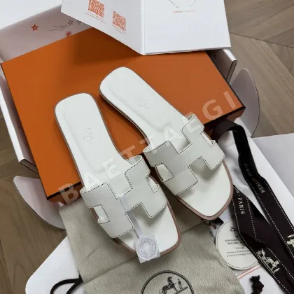 에르메스 오란 클래식 샌들 88962