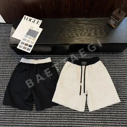 마르지엘라 포 코너 로고 남성 반바지 138645