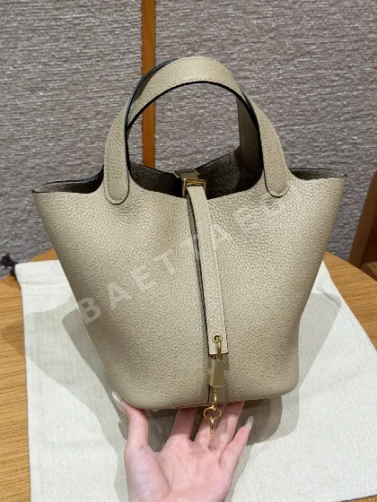 에르메스 피코탄 록 크레망스 가죽 가방 192786
