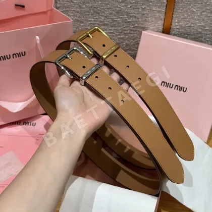 미우미우 각인 로고 가죽 벨트 179114