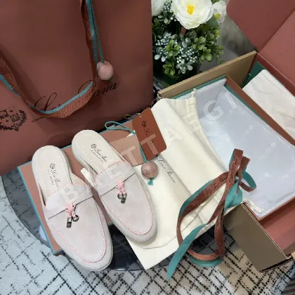 로로피아나 수제 슬리퍼 뮬 94081