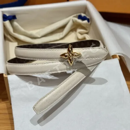 루이비통 리버시블 가죽 벨트 172549