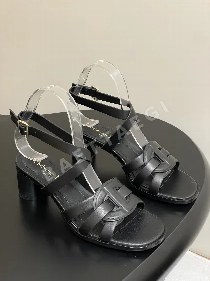 디올 D-클럽 하이힐 샌들 8617