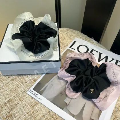샤넬 헤어 고무줄 악세사리 182552