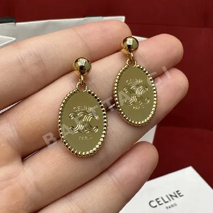 셀린느 개선문 엠보싱 비즈 오벌 태그 귀걸이 178314