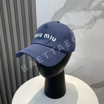 미우미우 자수 야구모자 118869
