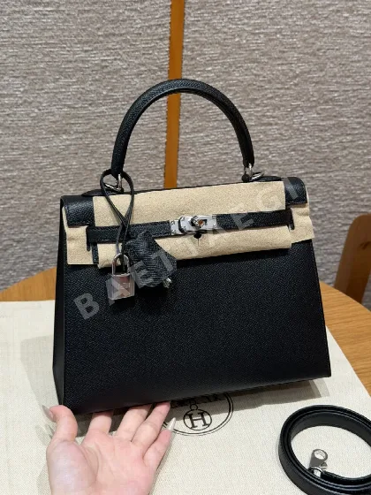 에르메스 켈리 25 블랙 가방 166723