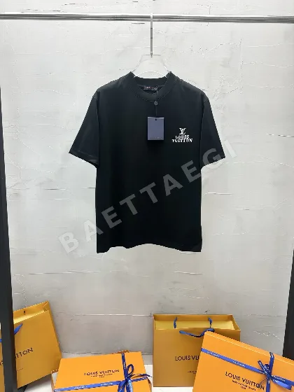 루이비통 자수 레터 프린트 남성 반팔 티셔츠 48685