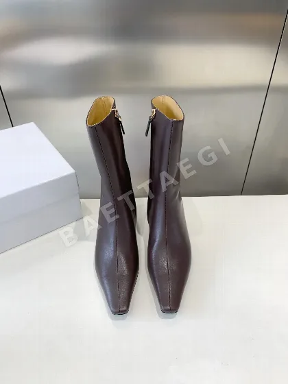 케이트 스퀘어토 키튼힐 앵클부츠 118867