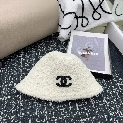 샤넬 흑백 배색 버킷햇 82505