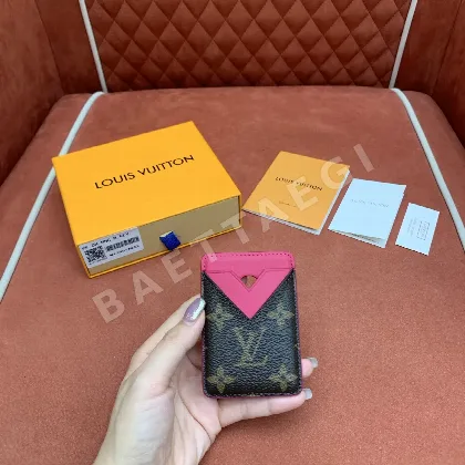 루이비통 맥세이프 마그네틱 지갑 39479