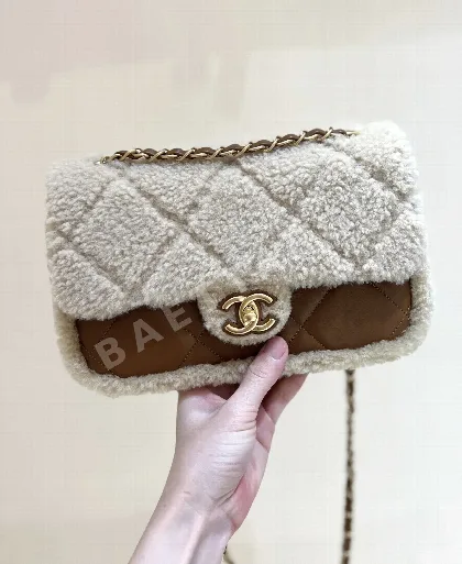 샤넬 24K 테디베어 라인 핸드백 132491