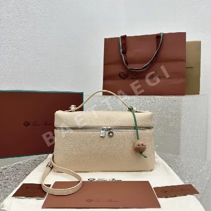 로로피아나 엑스트라포켓 라지 핸드백 128839