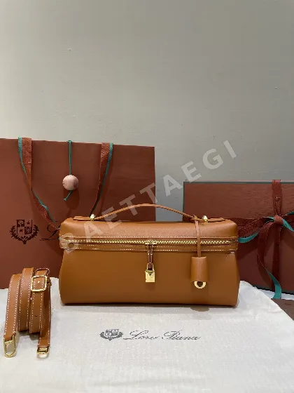 로로피아나 엑스트라소프티 L33 핸드백 191254