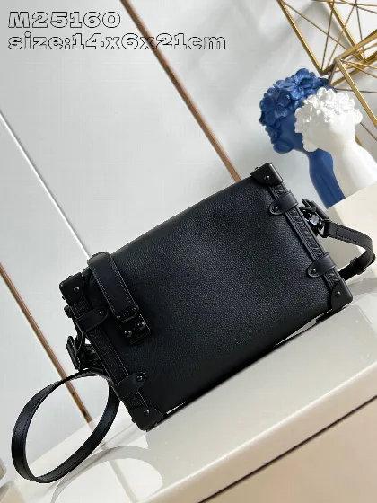 루이비통 블랙 미디엄 사이드 트렁크 가방 M25160