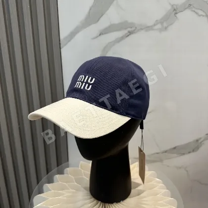 미우미우 컬러 블록 자수 야구모자 118981